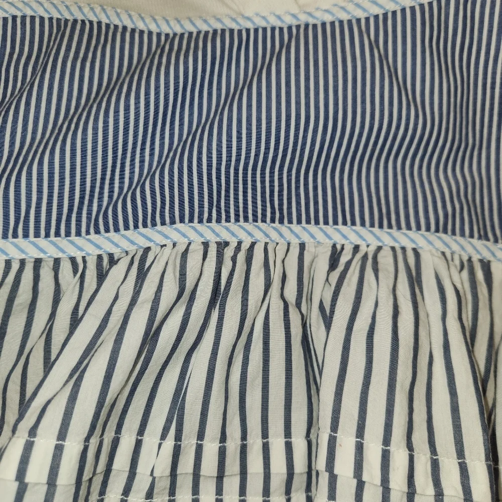 Pilcro V-neck Cotton Tiered Ruffel Short Sleeve Top Size Medium - Picture 4 of 5